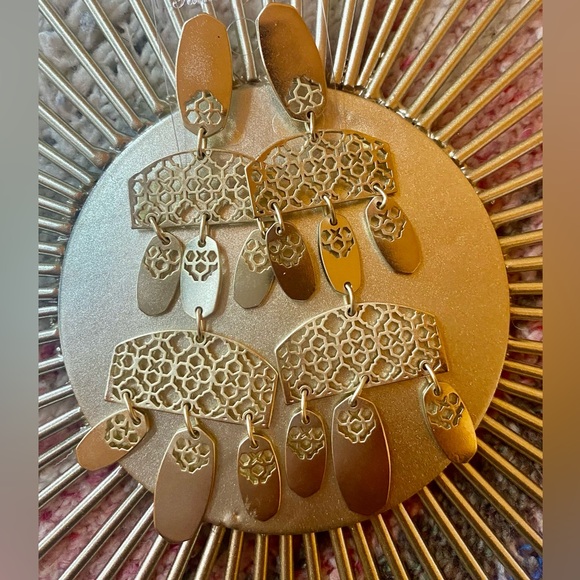 Kendra Scott Jewelry - Kendra Scott Chandelier Earrings